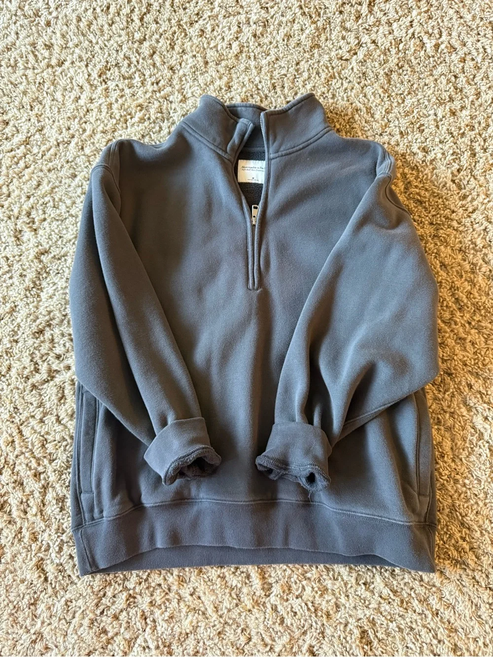 Abercrombie & Fitch Charcoal Gray Half-Zip Fleece Pullover - Picture 1 of 2